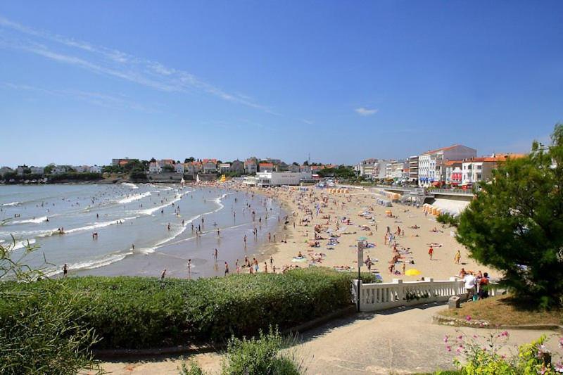 Royan - Pleine Vue Mer Pour Cet Appartement Classe 2 Etoiles - Les Tamaris Exterior foto