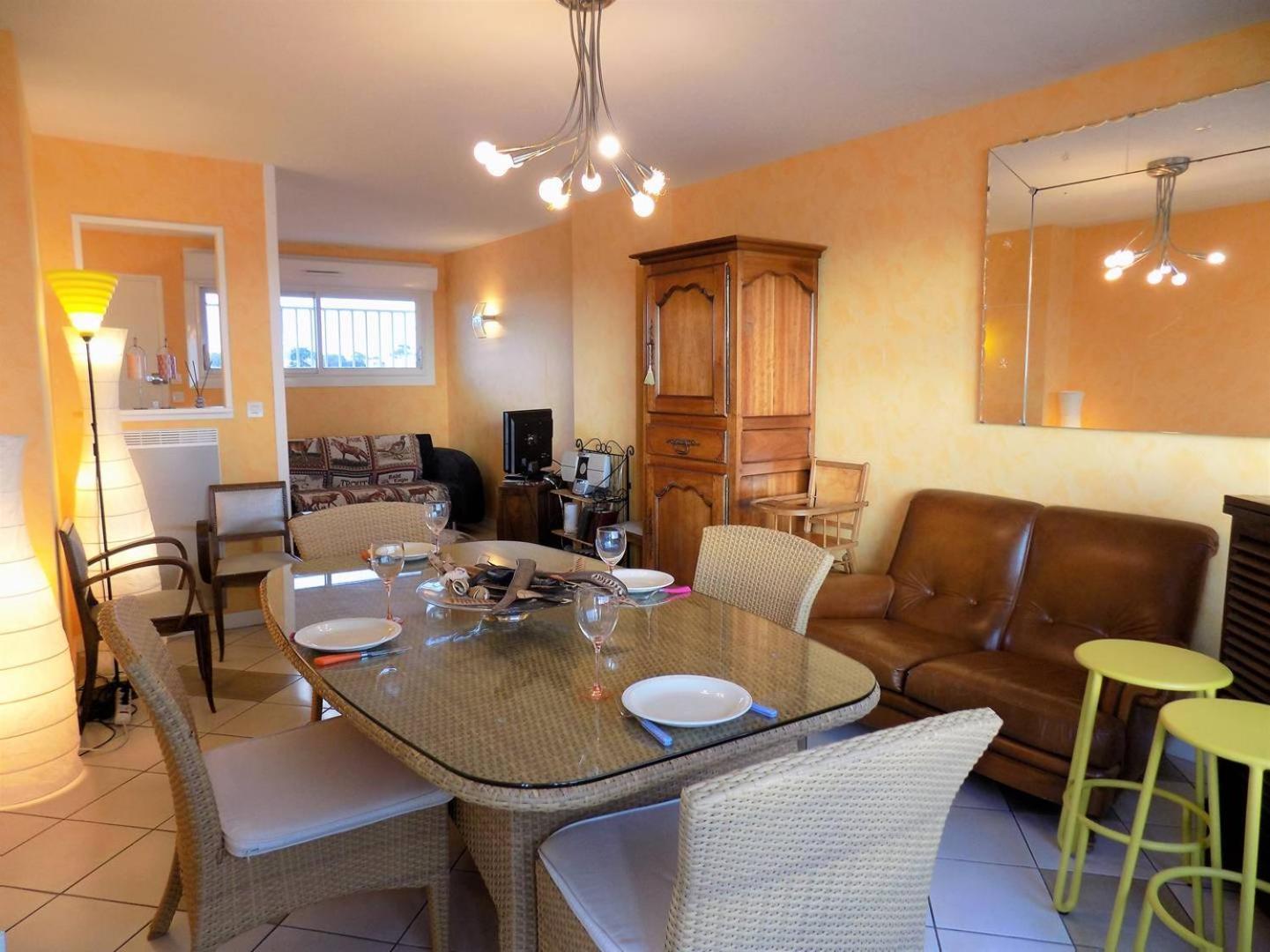 Royan - Pleine Vue Mer Pour Cet Appartement Classe 2 Etoiles - Les Tamaris Exterior foto